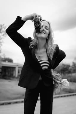 Mary, Wrenn Photography